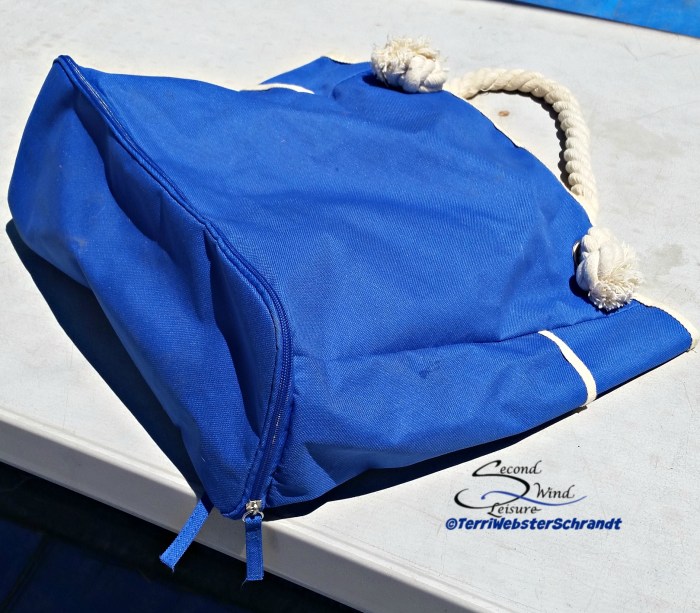Beach-Tote-Exterior
