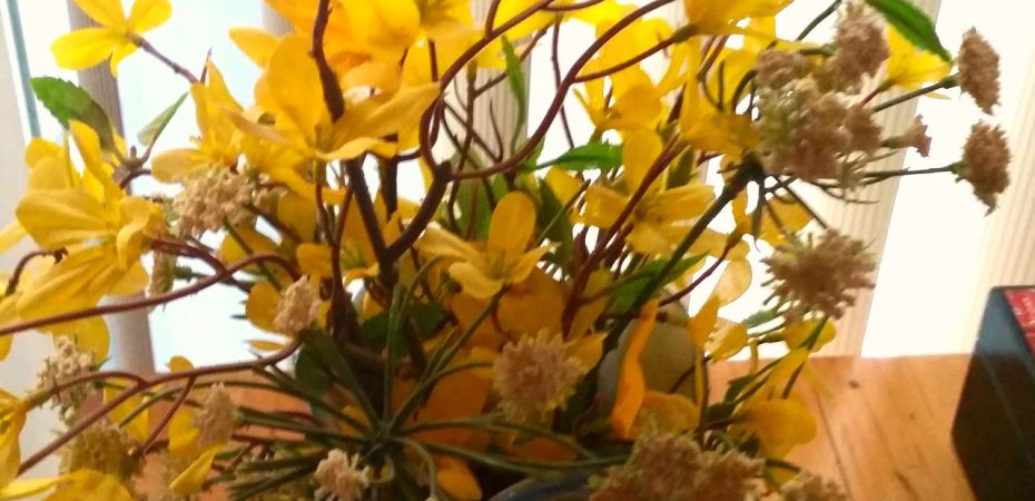 Vase-with-Yellow-Flowers