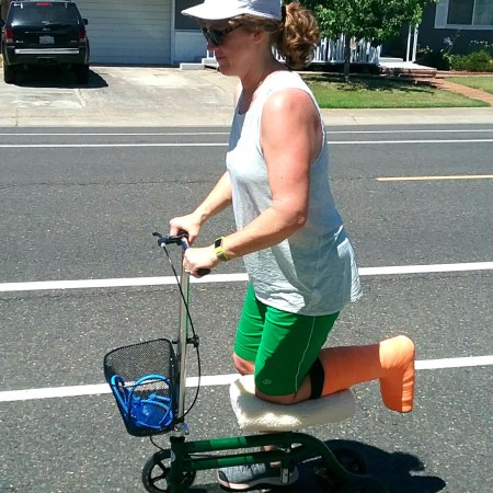 using the knee scooter