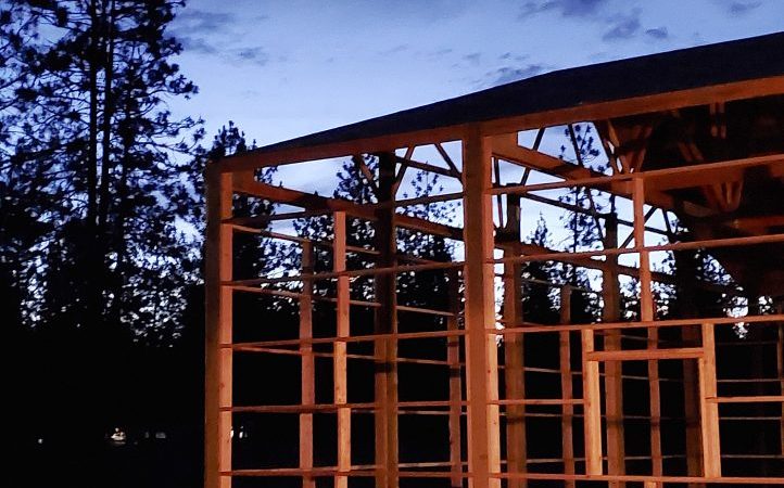 construction on polebarn