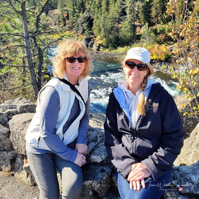 Hiking at the Bowl and Pitcher