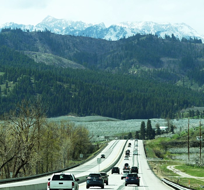 Diamond Peaks of Cascade Range, Wenatchee