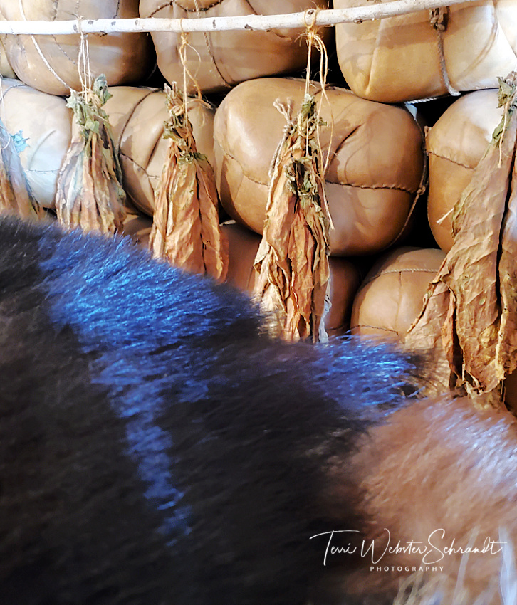 Sunday Stills Monthly Color Challenge: #Leather and Shades of&nbsp;Brown