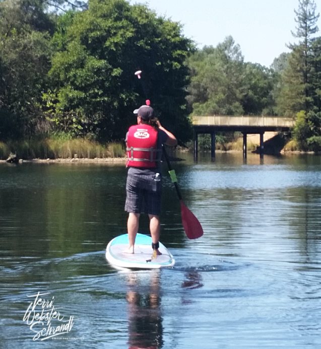 stand-up paddler