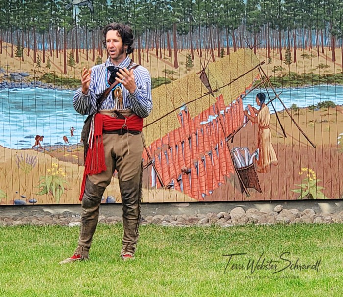 Artist Shaun Deller Spokane House Murals