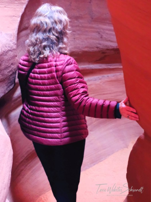 woman in Antelope Canyon