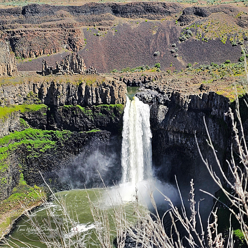 #WordlessWednesday: Discovering Palouse Falls on Earth&nbsp;Day