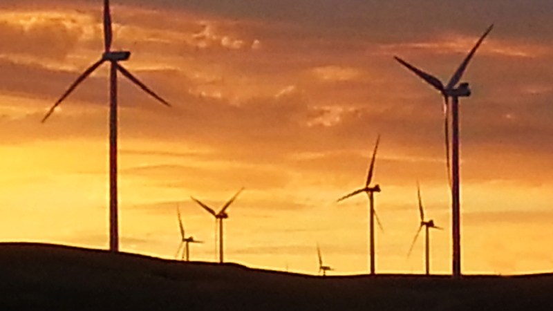 delta sunset wind turbines