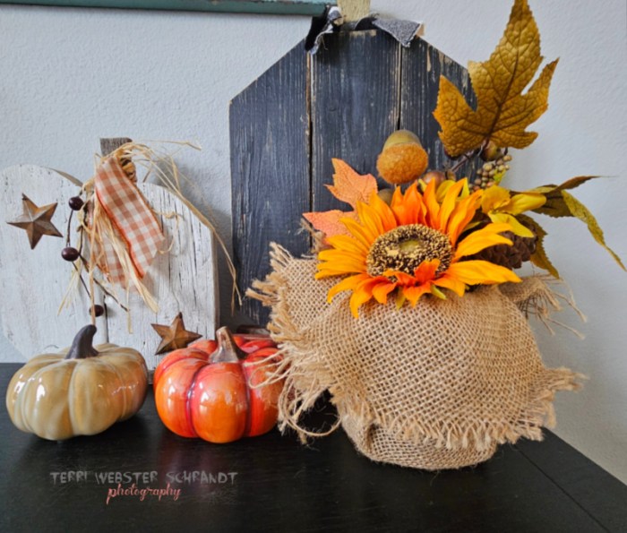 Harvest decor