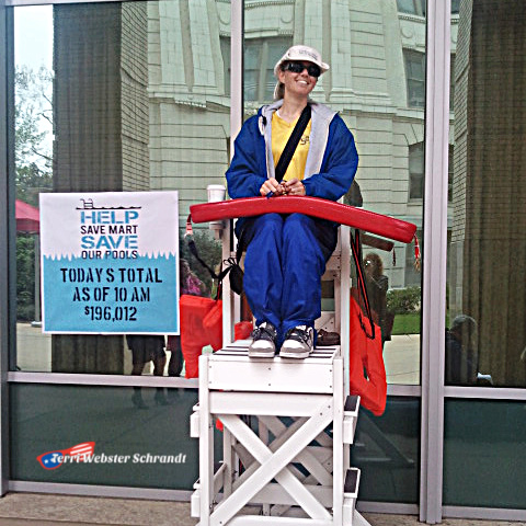 Lifeguard in blue and red