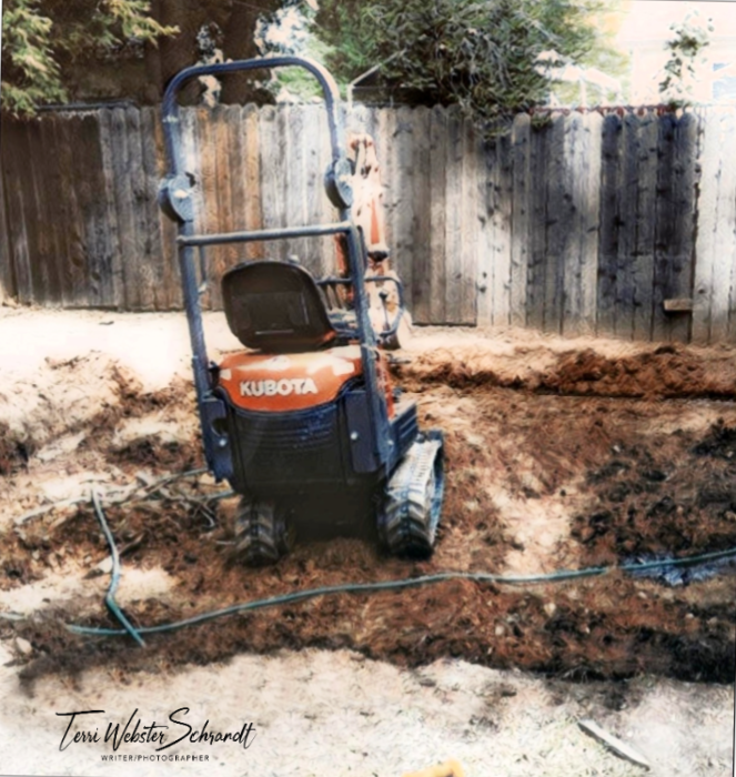small kubota backhoe