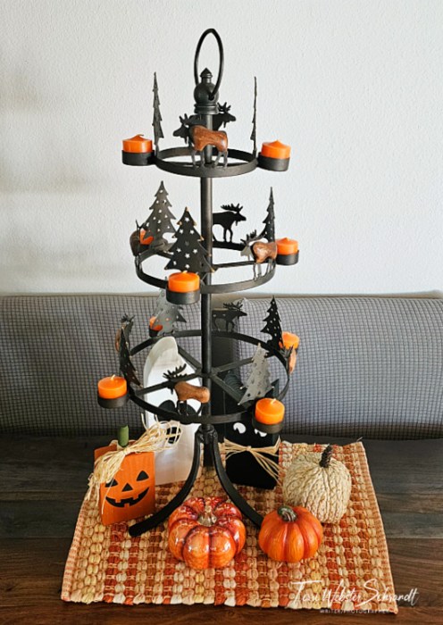 seasonal table decoration