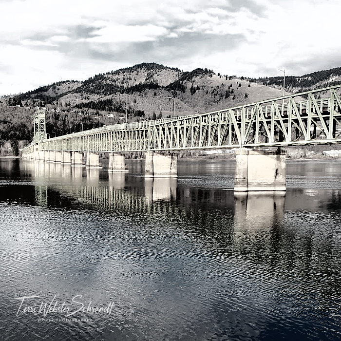 Hood River Bridge