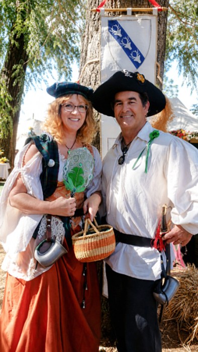 woman man ren faire